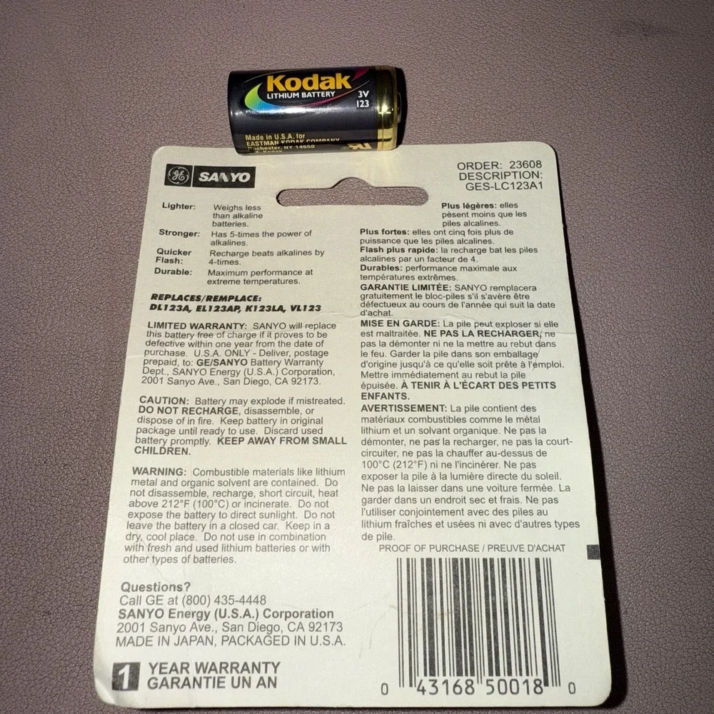 NWT GE SANYO CR123A Lithium Photo Battery New + KODAK CR123 3V Camera‎ Battery